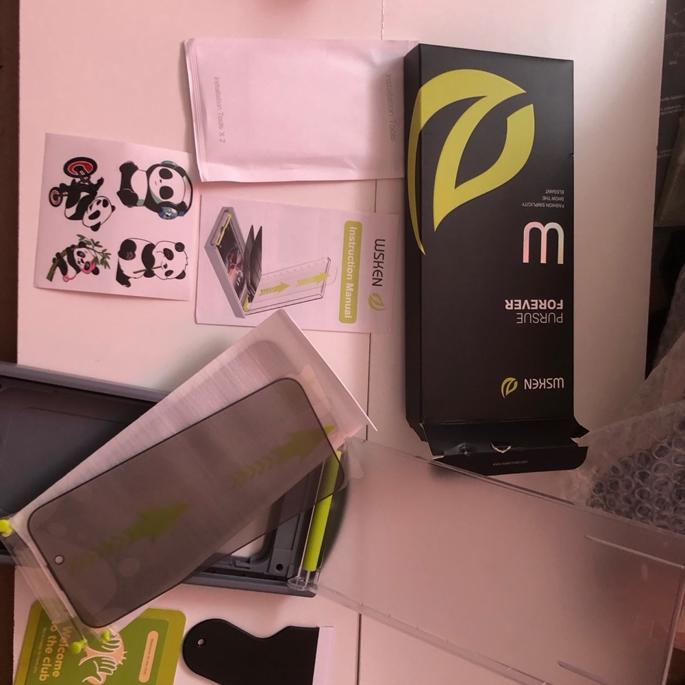 Case - Picture 3 of 4